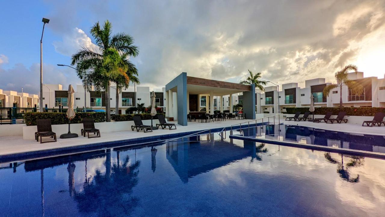 Kings Homes - Großes modernes Haus mit Pool Cancún Exterior foto